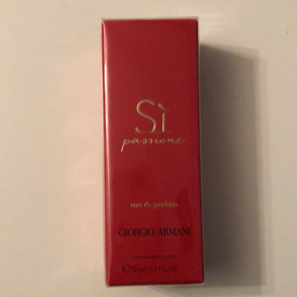 Giorgio Armani Si passione